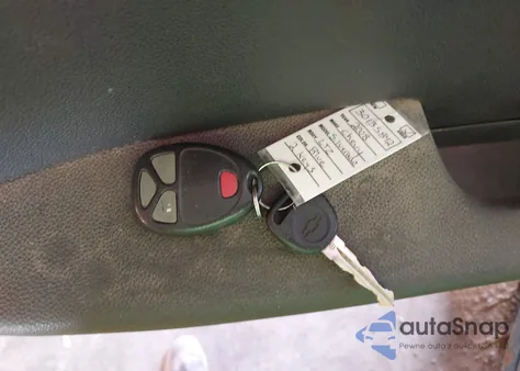 2008 Chevrolet Silverado 1500 Ltz из США, поврежденный, VIN 2GCEK19J681135842